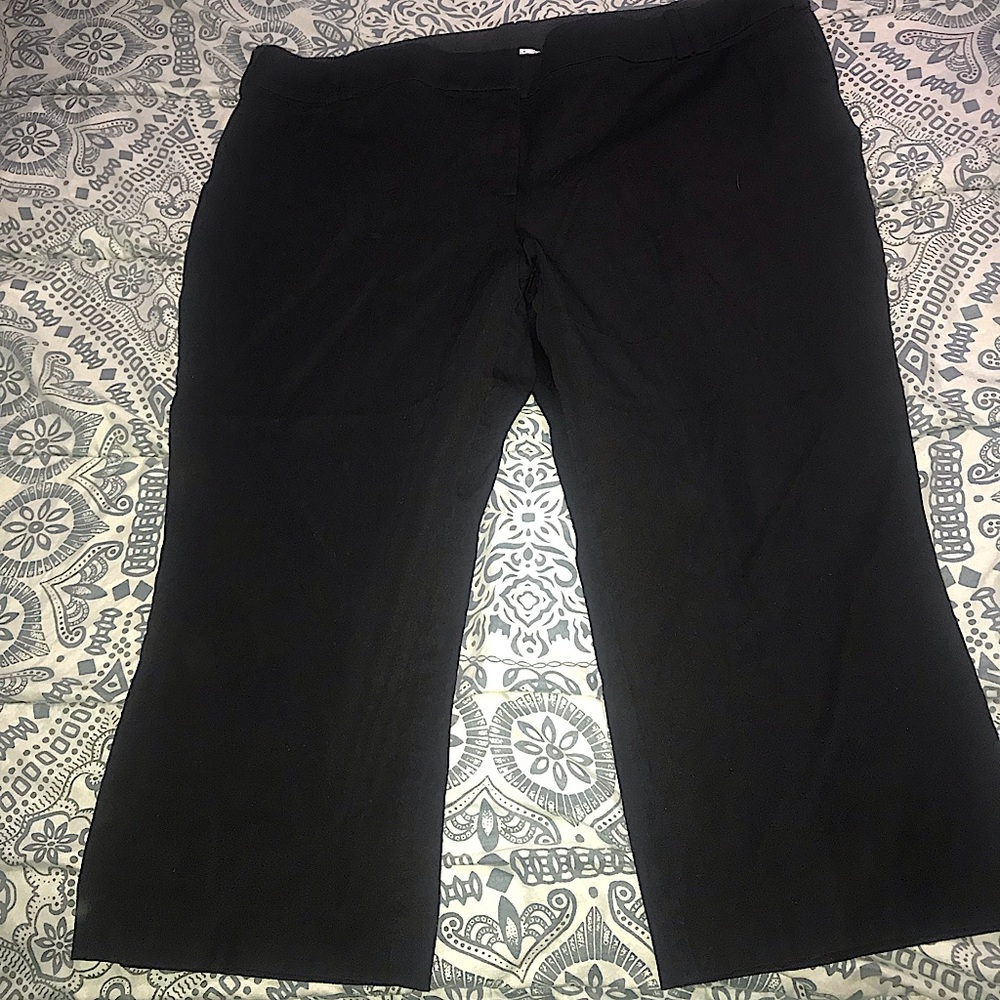 Lane Bryant Capri Black Slacks Curvy Size 22